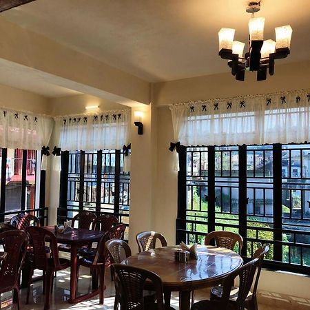 Gracious Lodge Shillong Exterior photo